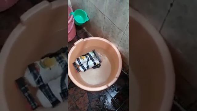 Boat Made By Dc Motor Battery N Water Bottles By My Son❤