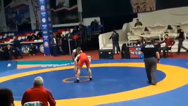 Уци Арсмурзаев сегодня выйграл чемпионат республики по в/б.Дала аьто бойла хьо Уци