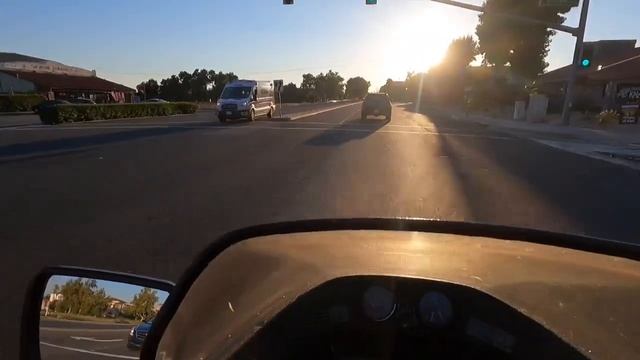 Evening Jaunt To Starbucks On The BMW R100RS Beemer After Generator Light Issue