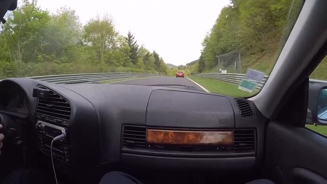 323i E36 Nürburgring Nordschleife 1er Tour Sur La Boucle Filmé Par Dickiee