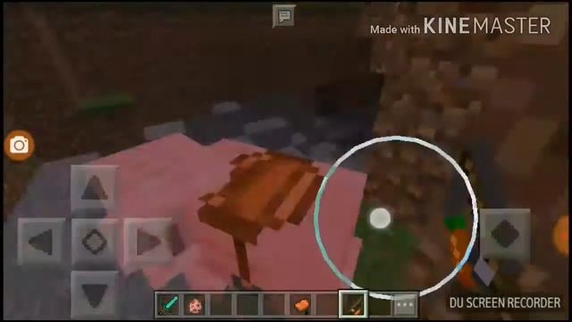 КАК ЕЗДИТЬ НА СВИНЬЕ В МАЙНКРАФТЕ???