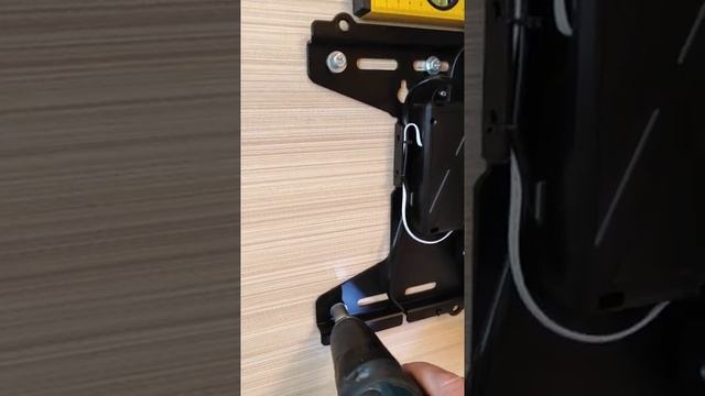 Установка и настройка телевизора с электроприводом. #подвествсэлектроприводом #сервисвдом