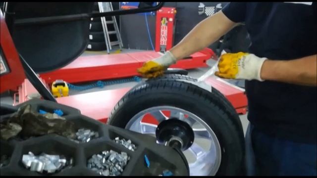 Yeni Jantlarımız Takıldı! Accent Era'ya Accent Blue Jant Montajı