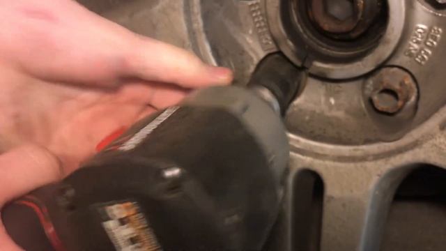 (REVIEW) Ultra Compact Extreme Torque Stubby Air Impact Wrench Earthquake Xt EQ125XT