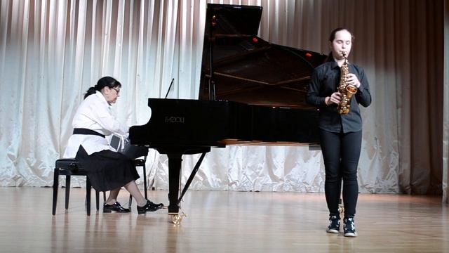 Мельникова В. Неаполитанская народная песня 