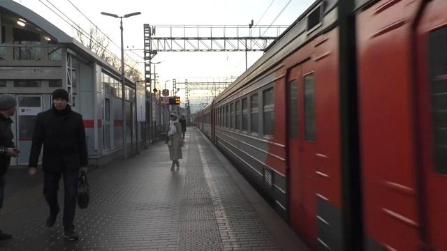 Электропоезд ЭД4М-0102 станция МЦД Рабочий Посёлок