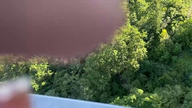 Человек падает в пропасть. Скай Парк Сочи.