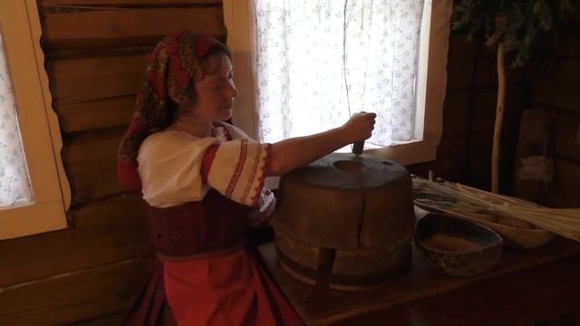 Картина четвёртая – «Трудовая»