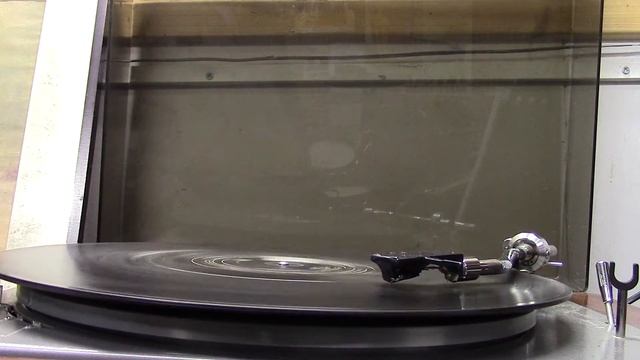 Disque Pathe 35 Cm. (14 Inch.) Aline Vallandri: Le Trouvere. (ca 1910).