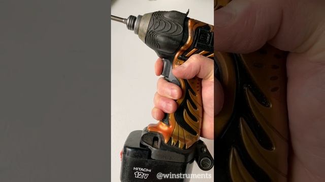 1 000 000 натискань🎉 вітаємо цей шурупокрут Hitachi 2006 року, який жодного разу не ремонтувався