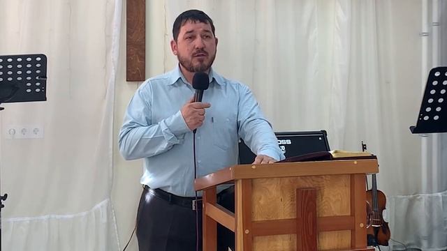 Берегись, чтобы не упасть (1-ое Коринфянам 10:1-5). Проповедует Алексей Лютиков