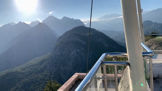 вид с горы Tünektepe в сторону Кемера