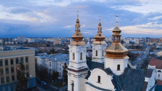 Свято-Преображенський кафедральний собор Православна Церква України.