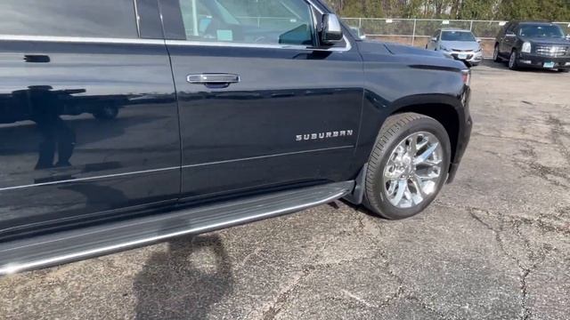 2017 Chevrolet Suburban At Napleton Cadillac Of Libertyville