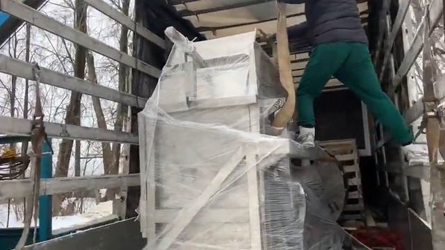 Подъёмник биг-боксов – пищевой, гидравлический