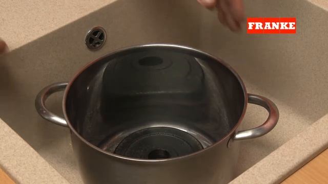 Устойчивость к внешнему физическому воздействию. Ударопрочность мойки из Фрагранита