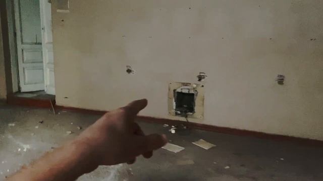 Заброшенный авиационный колледж в Саратове