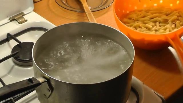 Макароны с сыром и шампиньонами  Просто, вкусно, недорого
