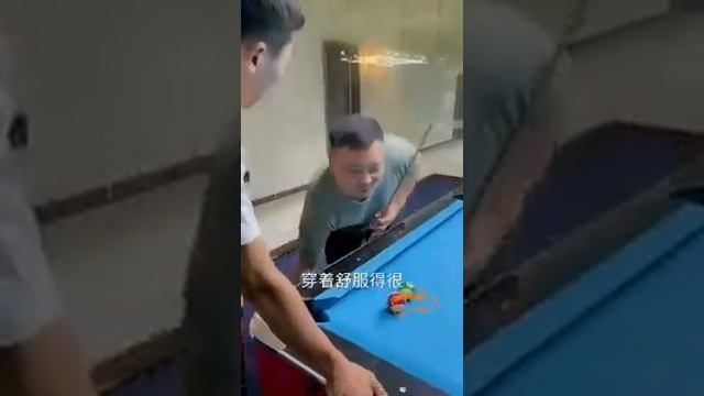 Прикол в билярде _0258