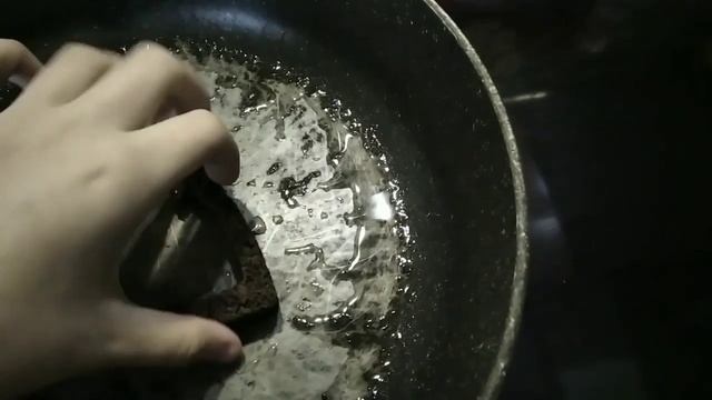 Готовлю по рецептам из тик тока.(- кухня,нервы и ваш аппетит))