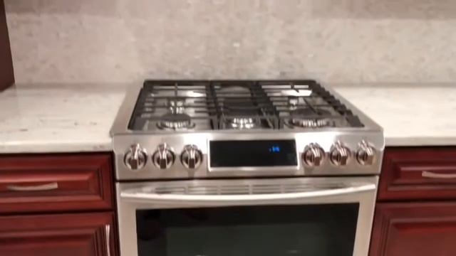 Классический ремонт кухни.