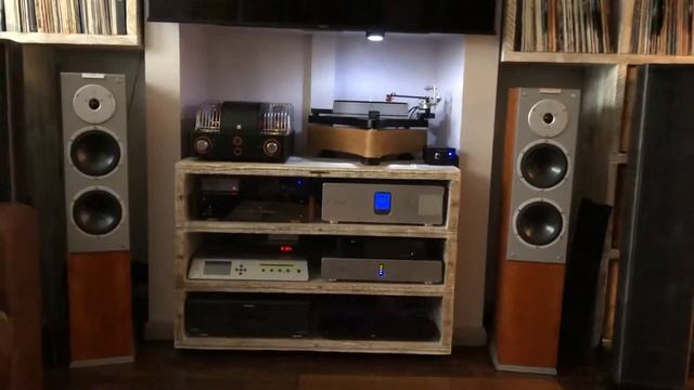 Consonance Die Walküre, Unison Research S6, Audiovector Mi3 Signature