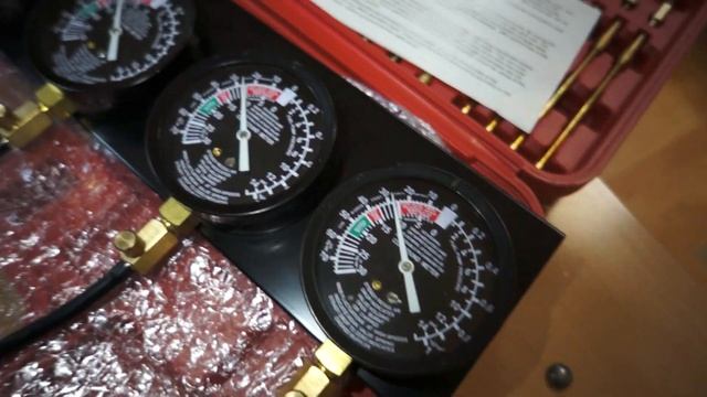 Тестируем синхронизатор в заводском исполнении проверяем герметичность и идентичность показаний.