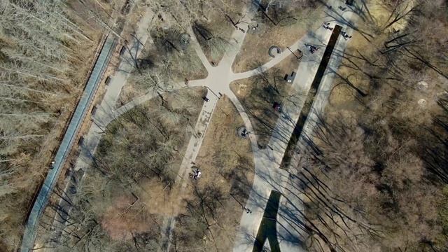 Харьков. Саржин Яр. 11.04.2021 /Dji Mavic Air 2/