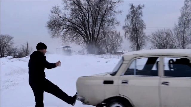 Достали Москвич