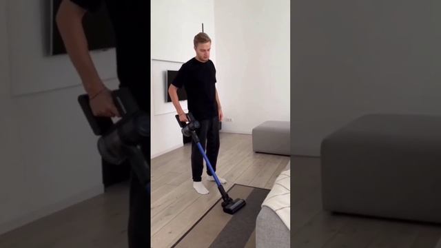 Мужской взгляд на уборку 🤓 в комментарии ⬇️ #клининг #нижнийновгород #уборка #уборкаквартиры