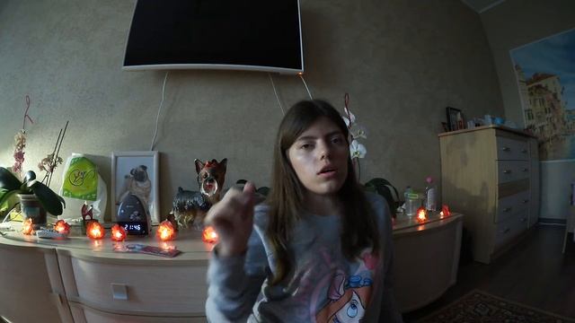 Книжный бум.  Герой- Ронда Берн.