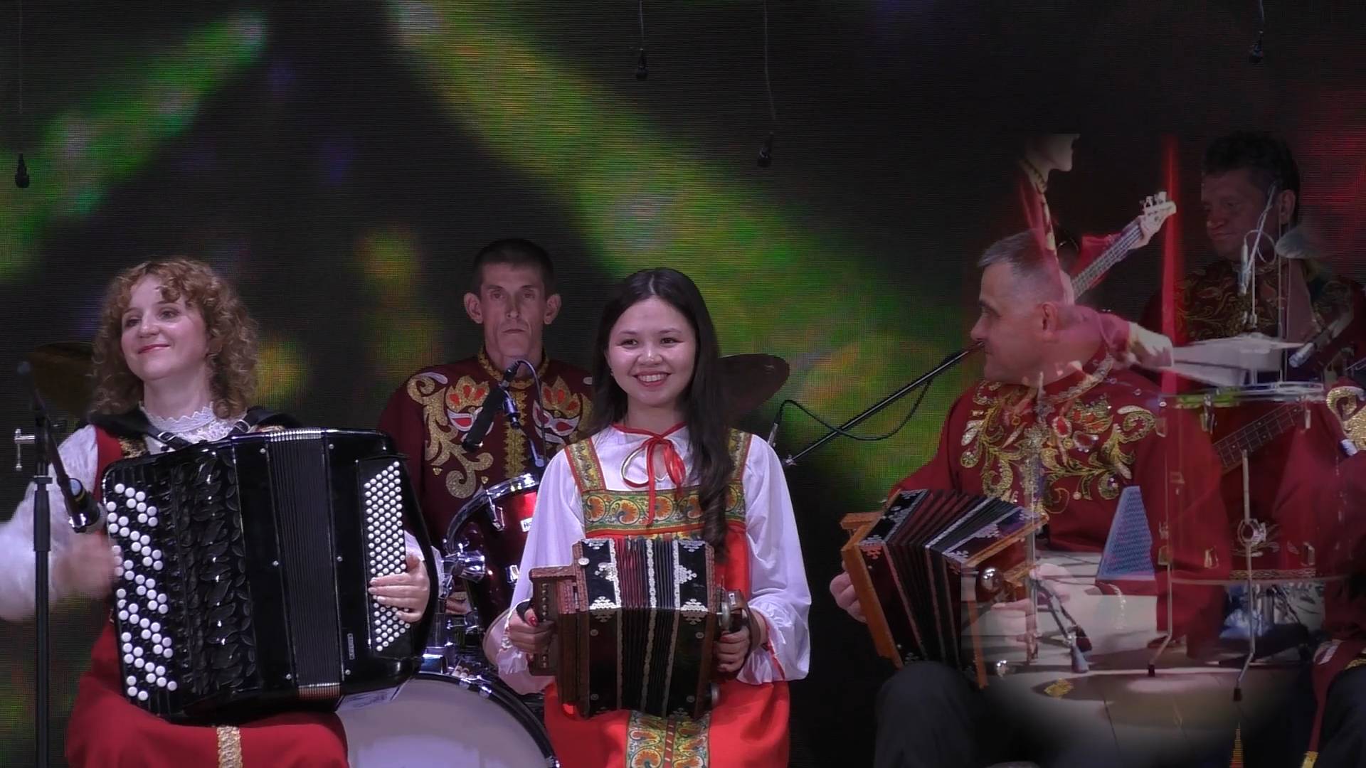 Концерт к юбилею 60 лет ансамбля Саратовских гармоник 