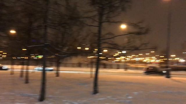 Братиславская 14 вечер