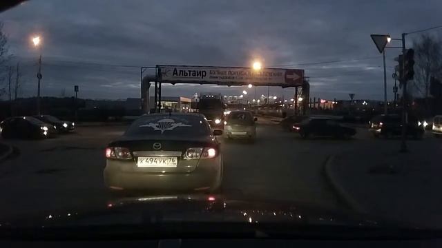 Никто, кроме нас, не бросится под МАЗ