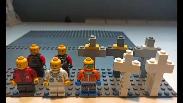 10 москвичей!