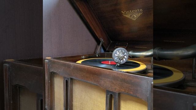 Benny Goodman（ベニー・グッドマン）♪Poor Butterfly♪ 1940年 78rpm. Victor VV 1 ｰ 90 Phonograph.