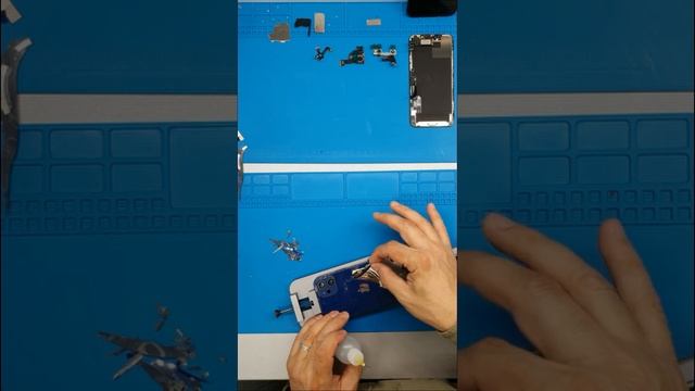 IPhone 12 замена крышки,  замена аккумулятора без ошибки.