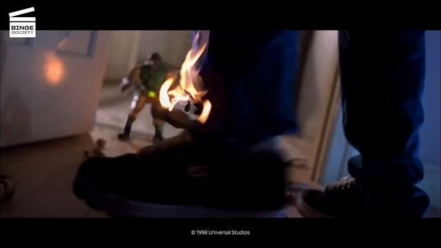 Small Soldiers: Christy is tied up HD CLIP