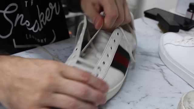 HOW TO FACTORY LACE GUCCI ACE SNEAKERS THE RIGHT WAY!