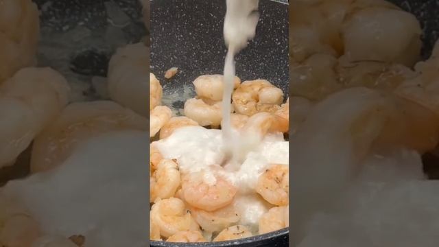 Паста из бататной лапши с креветками🦐