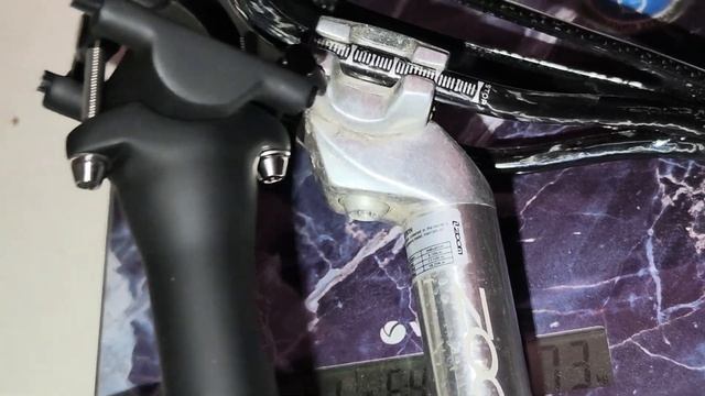 Карбон с Алика, подседельный штырь Elite One весом 100граммов с титановыми винтами