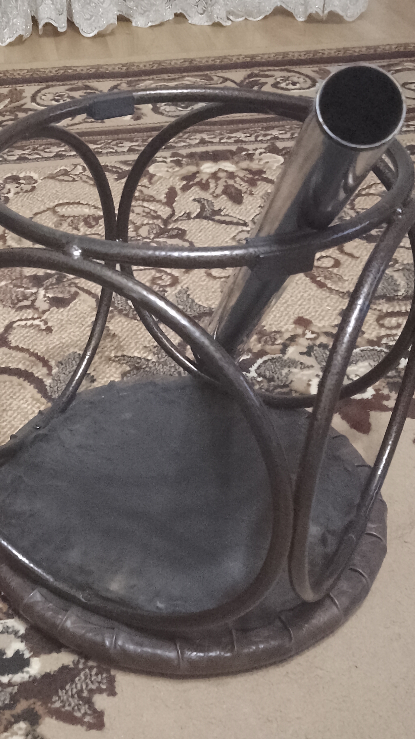 на фото миномёт