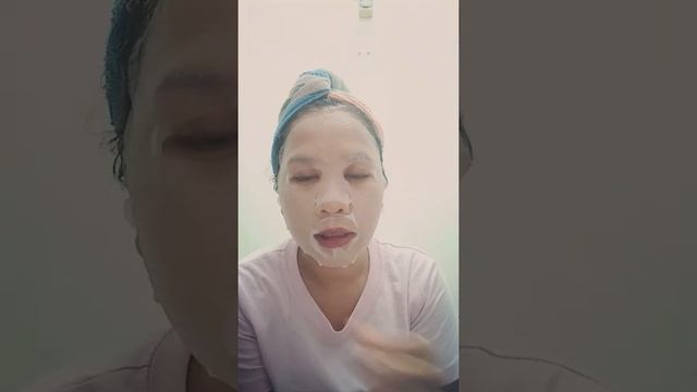 IMAGES BLOOD ORANGE facial mask!