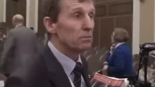 Василий Мельниченко говорит простую правду  МЭФ  2014