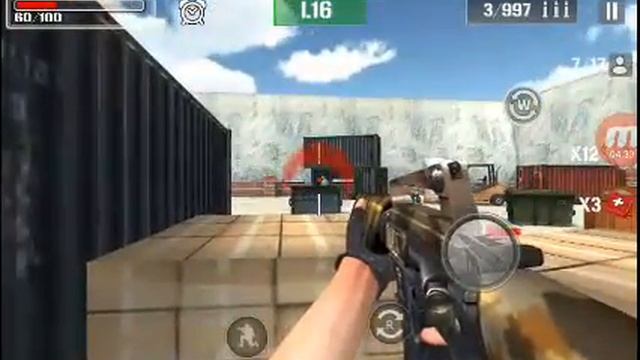 играем кс 1.6. на телефоне (видио есть фейлы)