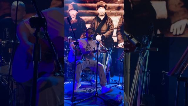 Бурятская народная песня «Долоон сухэтэй избан»