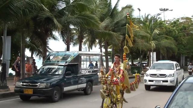 On The Streets Of Pattaya Thailand (Паттайя Тайланд)
