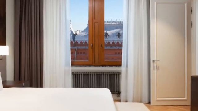 Пример классического слайд-шоу из фото для соцсетей