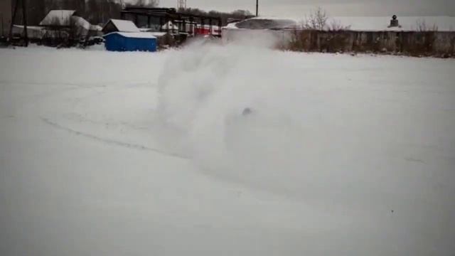 Гоняем на плюшке и квадрике по первому снегу 
Дрифт GX470  Баня Иваныча