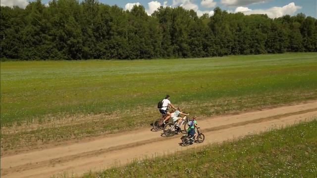 Прогулка по полям к озеру Барлак